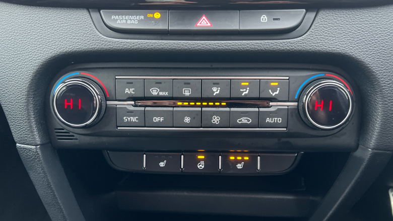 Kia Ceed 1.5T GDi ISG 138 GT-Line 5dr DCT Petrol Hatchback